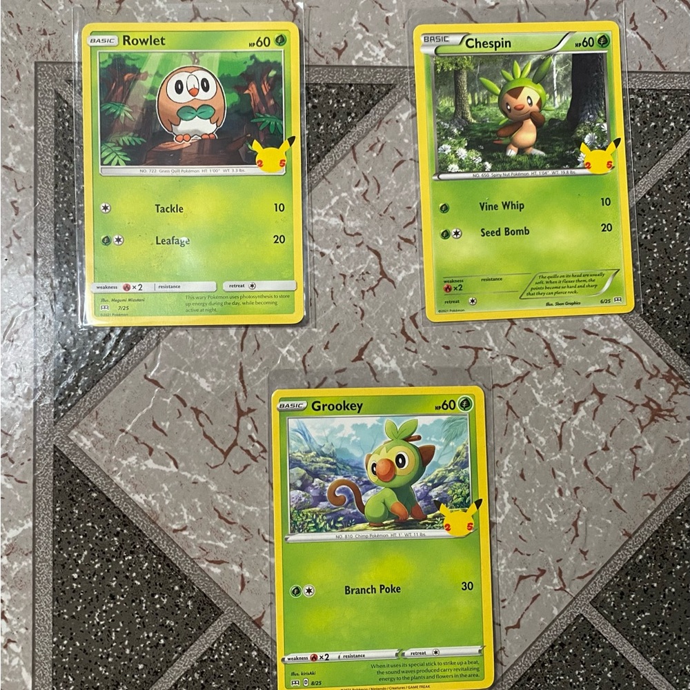 Pokémon McDonald’s 25th Anniversary  - 3 card lot Rowlet, Chespin, Grookey 6/25